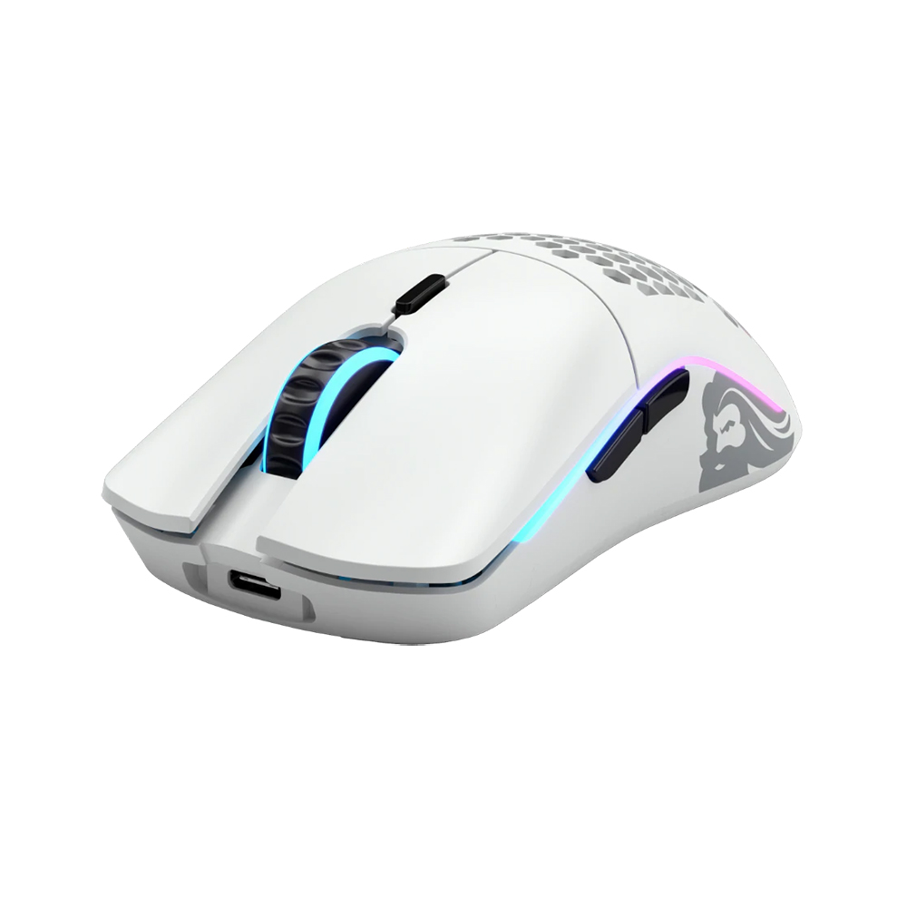 white glorious mouse