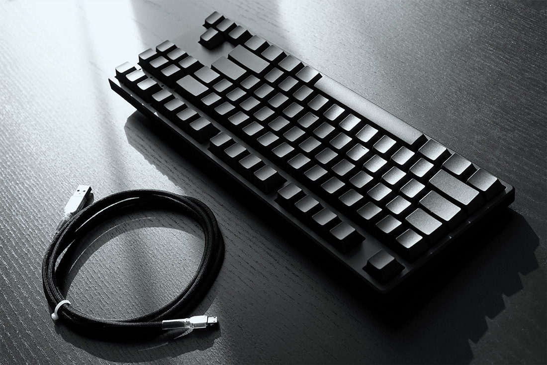 Клавиатура KK-ML17U Dialog Katana - Multimedia, с янтарной подсветкой, USB, черная