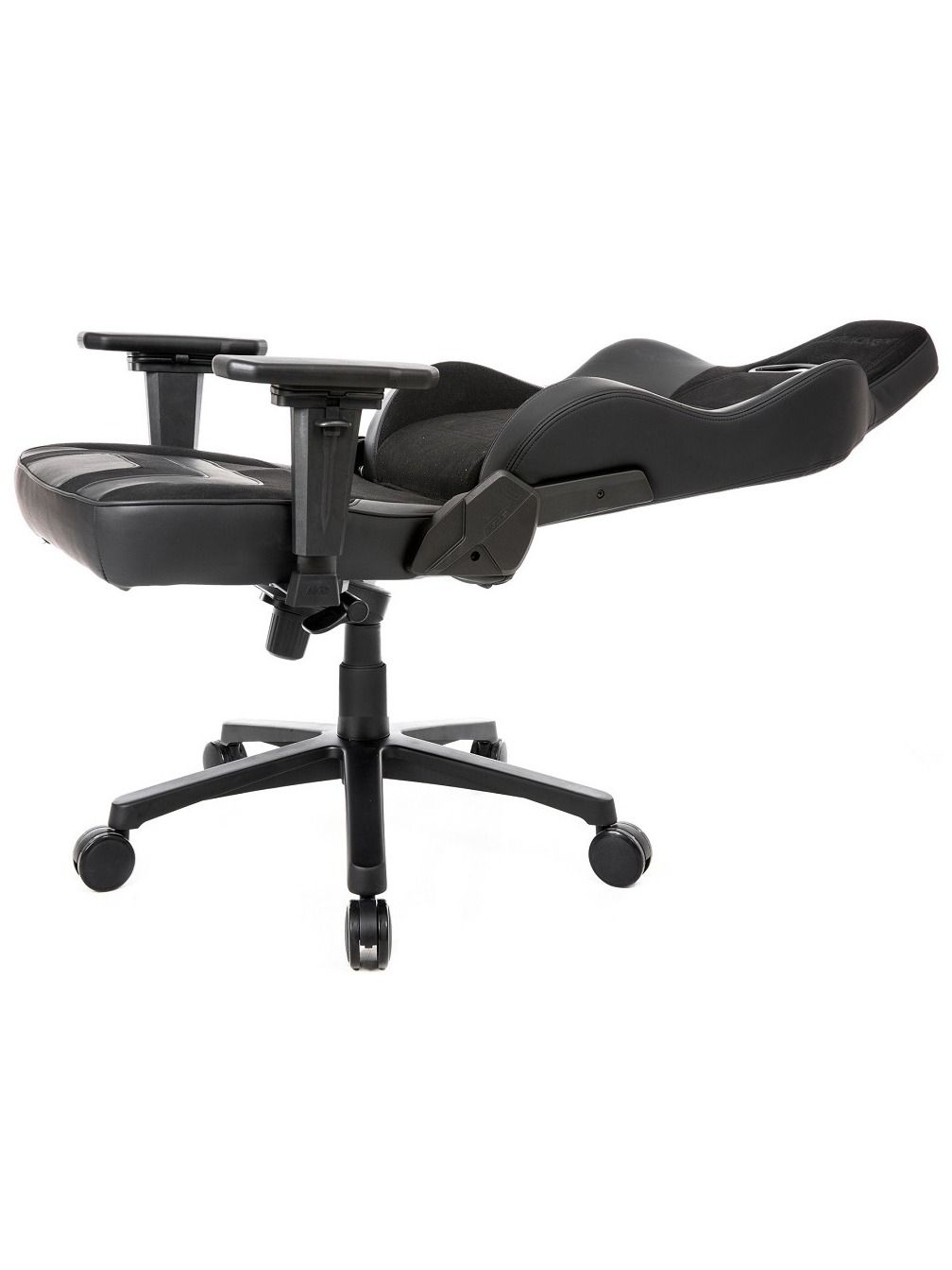 Компьютерное кресло AKRacing OBSIDIAN